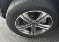 2018 Mercedes-Benz GLC 300 in Mesa, AZ 85212 - 18151869 9
