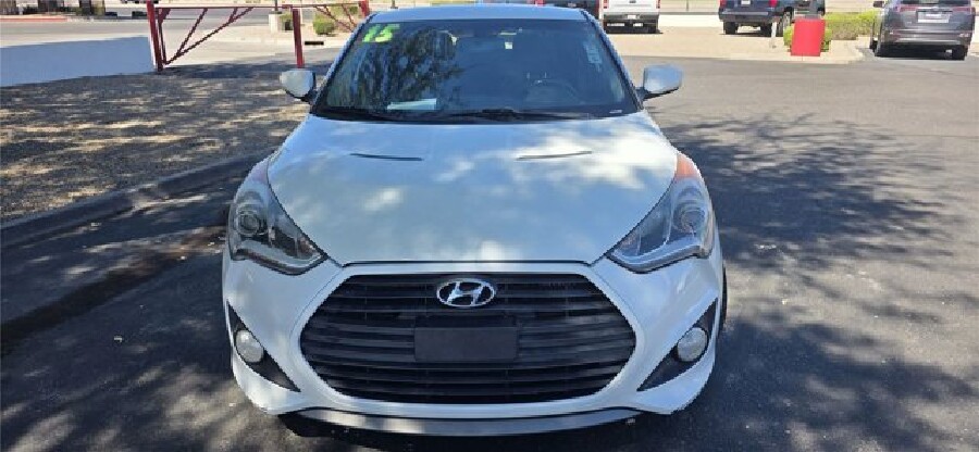 2015 Hyundai Veloster in Mesa, AZ 85212 - 18151876