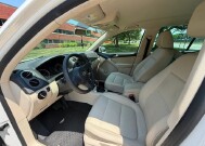 2012 Volkswagen Tiguan in Euclid, OH 44040 - 18151888 5