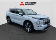 2025 Mitsubishi Outlander in Winchester, VA 22602 - 18151923 32