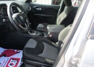 2014 Jeep Cherokee in Oak Grove, MO 64075 - 18151941 9