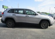 2014 Jeep Cherokee in Oak Grove, MO 64075 - 18151941 4