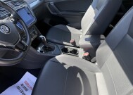 2020 Volkswagen Tiguan in Phoenix, AZ 85022 - 18151946 9