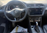 2020 Volkswagen Tiguan in Phoenix, AZ 85022 - 18151946 7