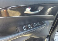 2017 Kia Sorento in Miramar, FL 33023 - 18151976 9