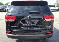 2017 Kia Sorento in Miramar, FL 33023 - 18151976 6
