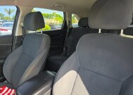 2017 Kia Sorento in Miramar, FL 33023 - 18151976 10