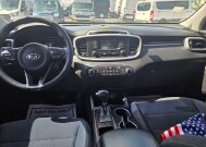 2017 Kia Sorento in Miramar, FL 33023 - 18151976 15