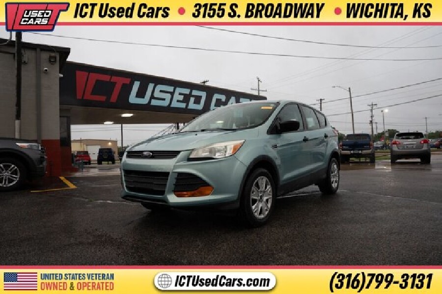 2013 Ford Escape in Wichita, KS 67216 - 18152004