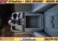 2022 Chevrolet Silverado 2500 in Wichita, KS 67216 - 18152009 21