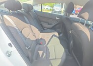 2018 Kia Forte in Marysville, OH 43040 - 18152106 27