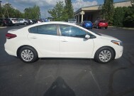 2018 Kia Forte in Marysville, OH 43040 - 18152106 8