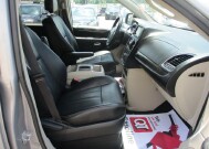 2015 Chrysler Town & Country in Oak Grove, MO 64075 - 18152109 10