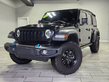 2024 Jeep Wrangler in Cinnaminson, NJ 08077