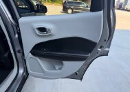 2019 Jeep Compass in Knoxville, TN 37920 - 18152138 9