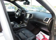 2016 Jeep Grand Cherokee in Oak Grove, MO 64075 - 18152221 10
