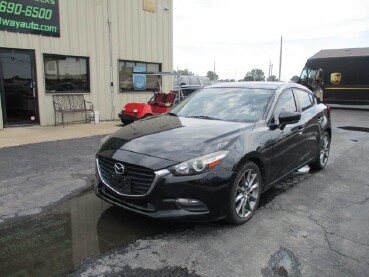 2018 Mazda MAZDA3 in Oak Grove, MO 64075