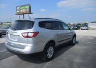 2015 Chevrolet Traverse in Oak Grove, MO 64075 - 18152240 5