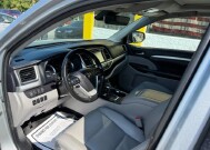 2019 Toyota Highlander in Indianapolis, IN 46222-4002 - 18152279 5