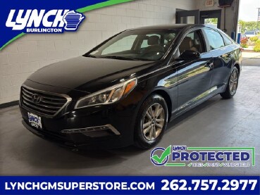 2015 Hyundai Sonata in Burlington, WI 53105