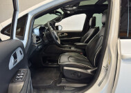 2025 Chrysler Pacifica in Burlington, WI 53105 - 18152318 14