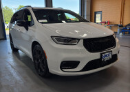 2025 Chrysler Pacifica in Burlington, WI 53105 - 18152318 47