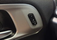 2025 Chrysler Pacifica in Burlington, WI 53105 - 18152318 33