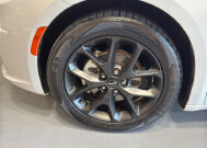 2025 Chrysler Pacifica in Burlington, WI 53105 - 18152318 9