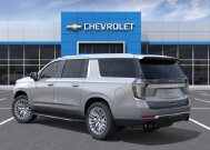 2026 Chevrolet Suburban in Burlington, WI 53105 - 18152319 6