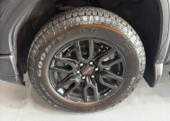 2025 GMC Sierra 1500 in Burlington, WI 53105 - 18152345 9