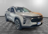 2026 Chevrolet Trax in Burlington, WI 53105 - 18152348 7