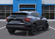 2026 Chevrolet Trax in Burlington, WI 53105 - 18152354 4