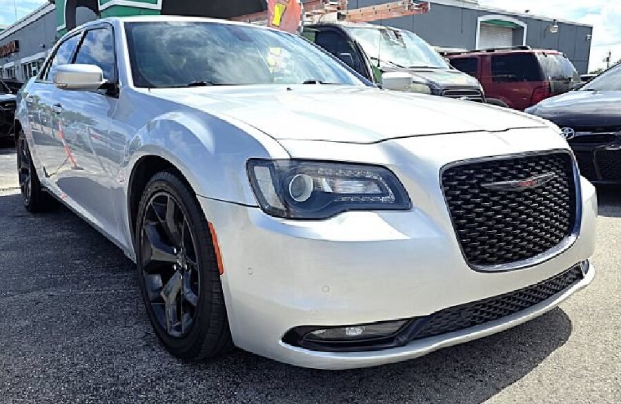 2021 Chrysler 300 in Miramar, FL 33023 - 18152367