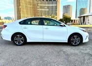 2024 Kia Forte in Phoenix, AZ 85020 - 18152370 12