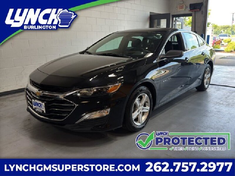 2020 Chevrolet Malibu in Burlington, WI 53105 - 18152390