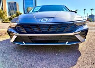 2026 Hyundai Elantra in Phoenix, AZ 85020 - 18152408 32