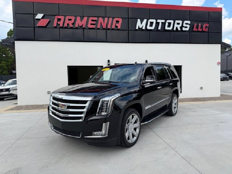 2017 Cadillac Escalade in Knoxville, TN 37920 - 18152431