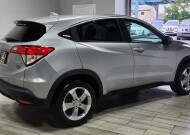 2019 Honda HR-V in Cinnaminson, NJ 08077 - 18152433 5