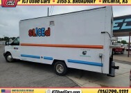 2018 GMC Savana 3500 in Wichita, KS 67216 - 18152438 25