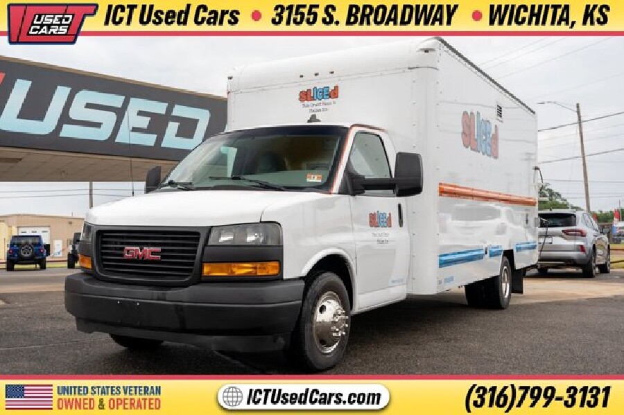 2018 GMC Savana 3500 in Wichita, KS 67216 - 18152438