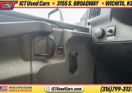 2018 GMC Savana 3500 in Wichita, KS 67216 - 18152438 14