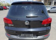 2018 Volkswagen Tiguan in Phoenix, AZ 85022 - 18152482 5