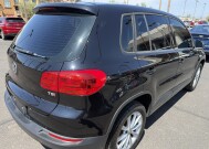2018 Volkswagen Tiguan in Phoenix, AZ 85022 - 18152482 4