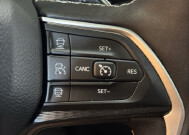 2025 Jeep Grand Cherokee in Burlington, WI 53105 - 18152485 25