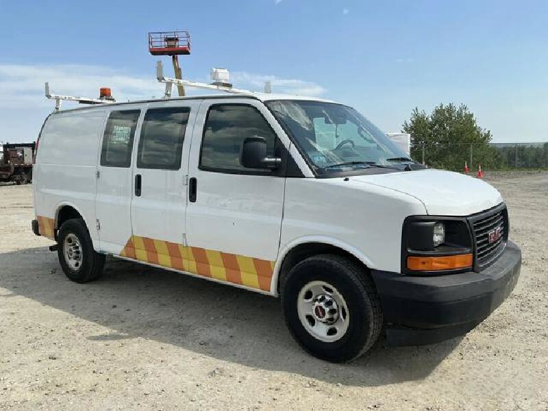 2017 GMC Savana 2500 in Blauvelt, NY 10913 - 18152501