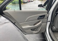 2014 Chevrolet Malibu in Marysville, OH 43040 - 18152507 32