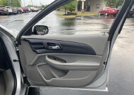 2014 Chevrolet Malibu in Marysville, OH 43040 - 18152507 37