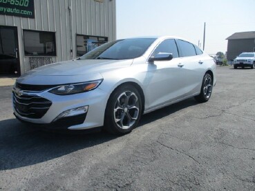 2020 Chevrolet Malibu in Oak Grove, MO 64075
