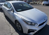 2021 Kia Forte in Phoenix, AZ 85022 - 18152537 3