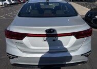 2021 Kia Forte in Phoenix, AZ 85022 - 18152537 5